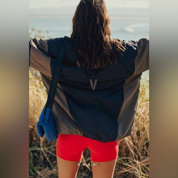 FP MOVEMENT Match Up Rugby Pullover - Picture 5 of 5